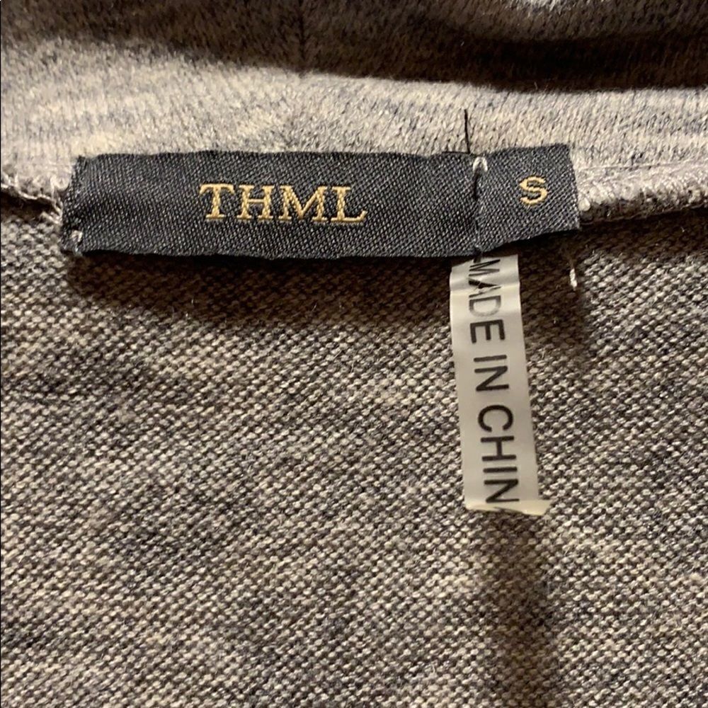 ✨THML Gray & Faux Leather Tunic Top - Picture 2 of 6